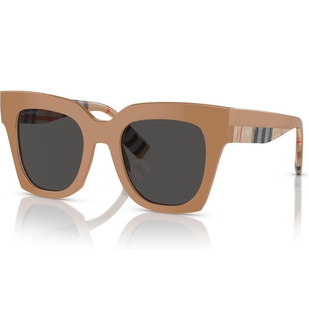 NWT BURBERRY Kitty Sunglasses